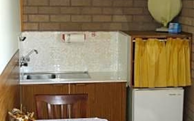 Beachview Motel - Adults Only