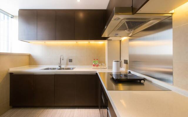 Oak International Apartment