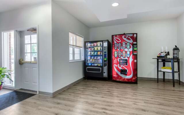 Suburban Studios Birmingham Homewood I-65