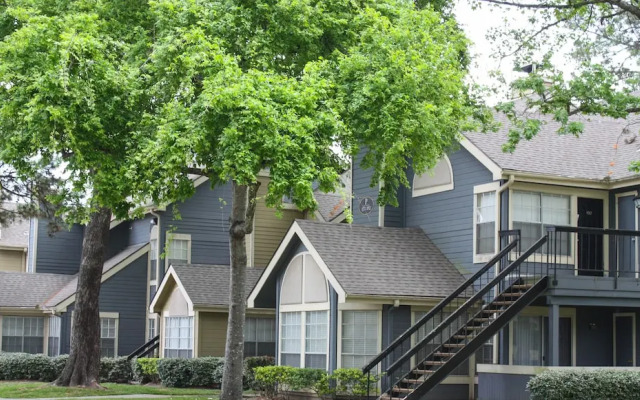 OYO Apartments at Champions Green