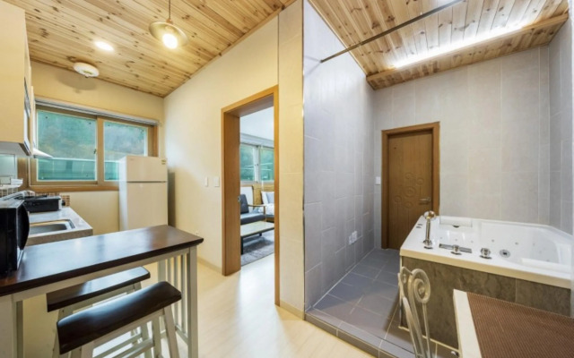 Gapyeong Refresh Pool Villa