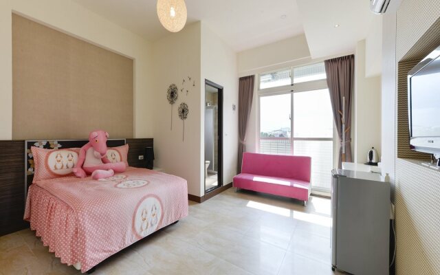 N22 Hostel