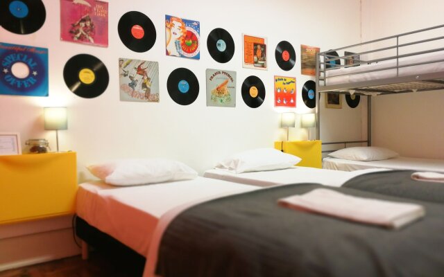 Castilho 63 - Hostel & Suites