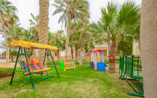 Royal Star Empire Beach Resort