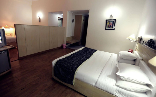 Hibis Hotel Devi Grand - Katra