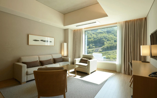PARK ROCHE Resort & Wellness
