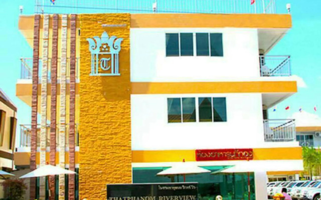 Thatphanom River View Hotel