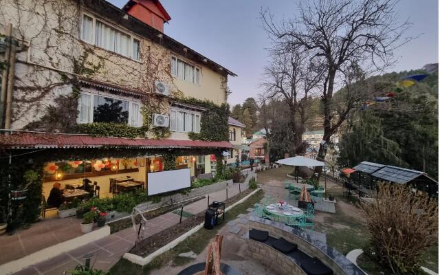 Alps Resort Dalhousie