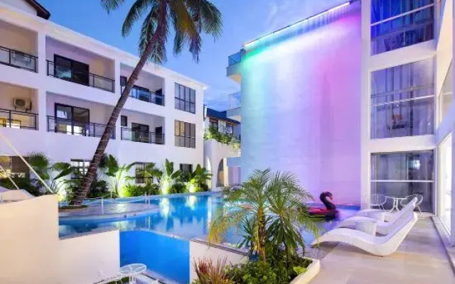 Sanya Tianbian that sea B&B (Yalongwan Bohou Branch)