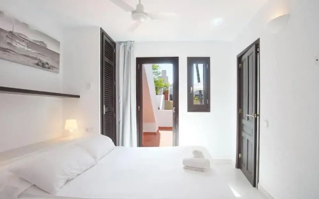 Apartamentos Club Cala Azul