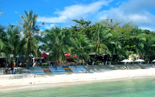 Alona Vida Beach Resort