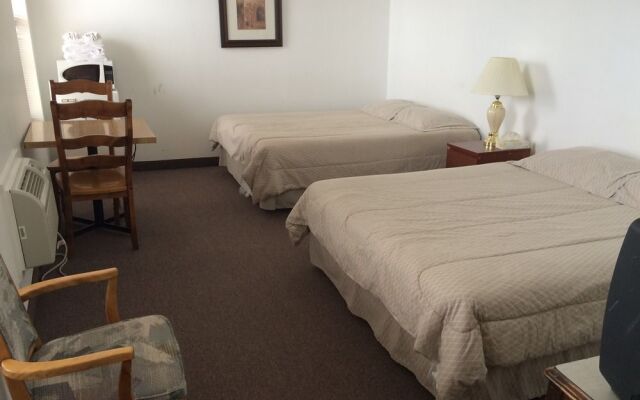 Imperial Hunter Hotel