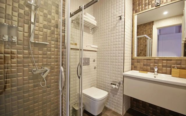 Arart Hotel