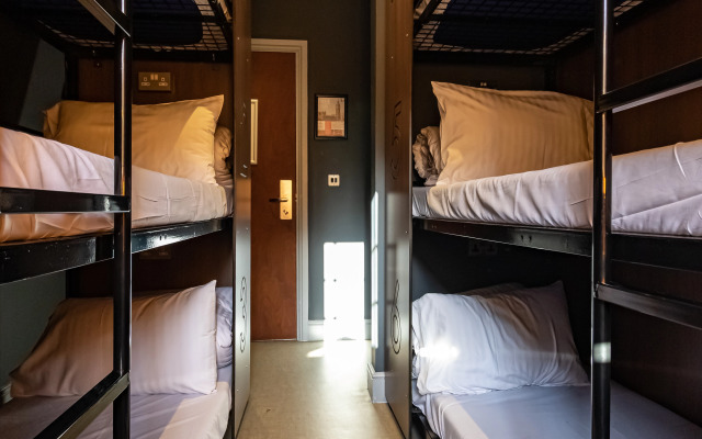 PubLove @ The Steam Engine - Hostel