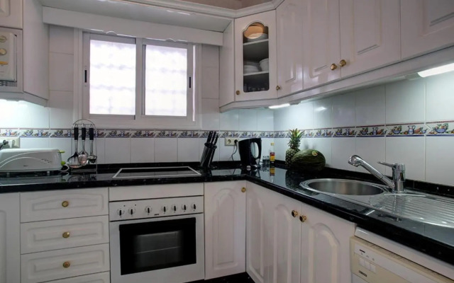 Lovely beachfront apartment Puerto Banus Marbella