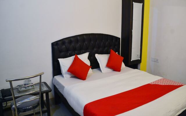 OYO 13086 Temple City Guest House