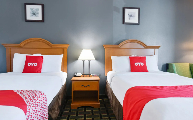OYO Hotel Lake Park/Valdosta I-75, Exit 5