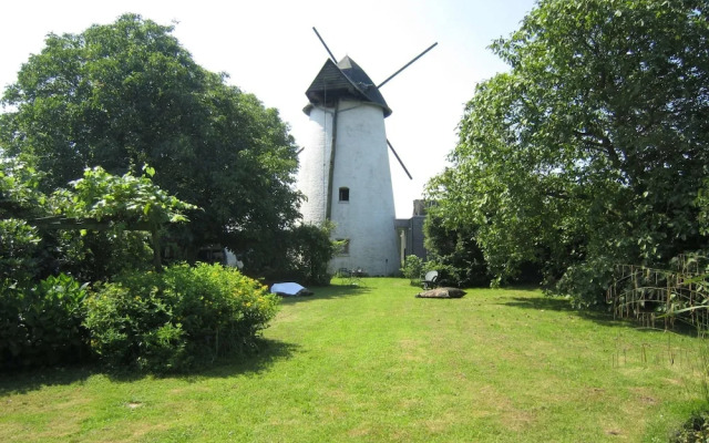 Cozy Holiday Home in Horebeke near Meadow
