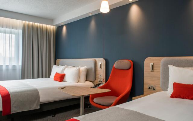 Holiday Inn Express Oxford-Kassam Stadium, an IHG Hotel