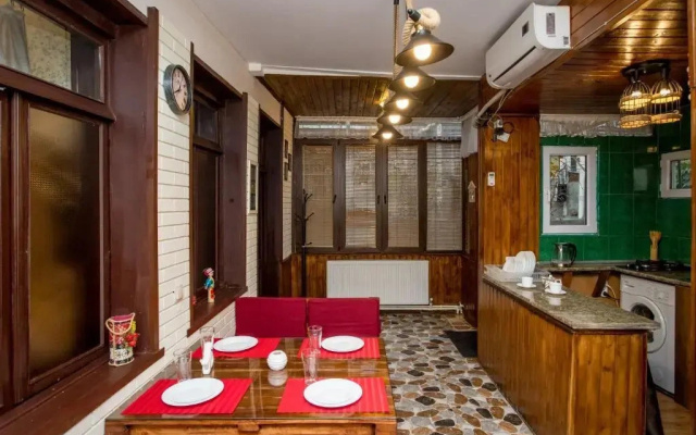 Wall Inn Tbilisi Hostel