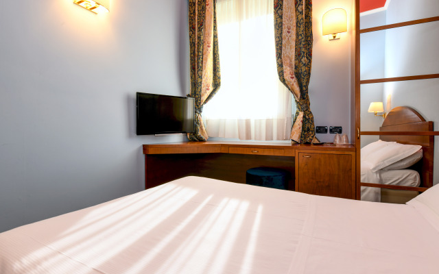 Hotel City