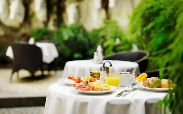Three Crowns Hotel Prague