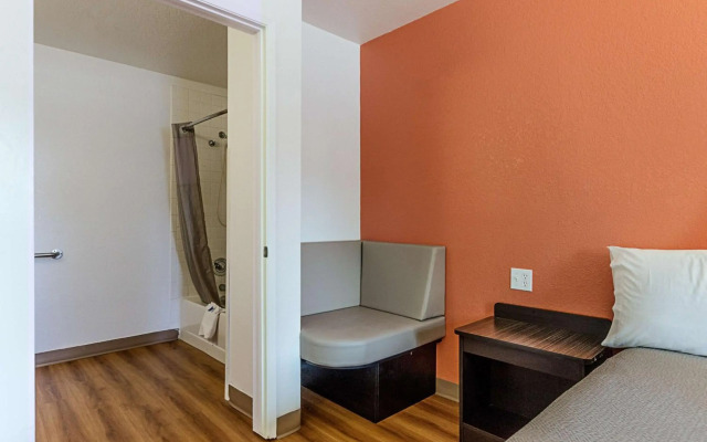 Motel 6 Fresno, CA