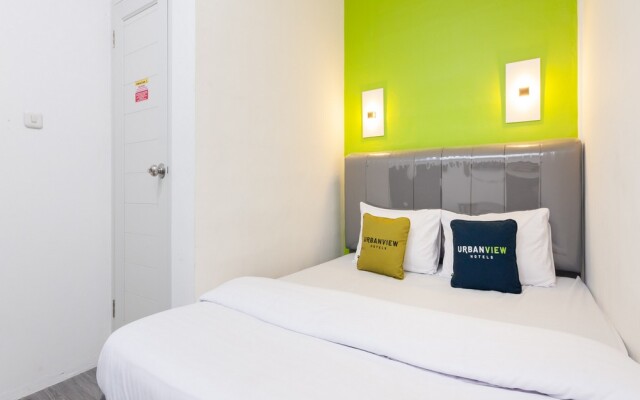 Urbanview Don Juan Pondok Gede by RedDoorz