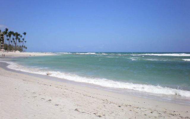 Plaza Real Resort