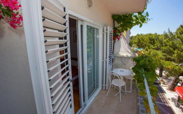 Apartments Ankora