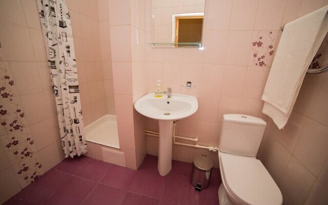 Hotel Akademicheskiy