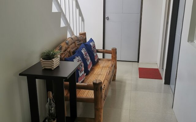 Flip Flops Hostel