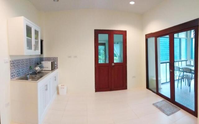 Krabi Green Hill Pool Villas
