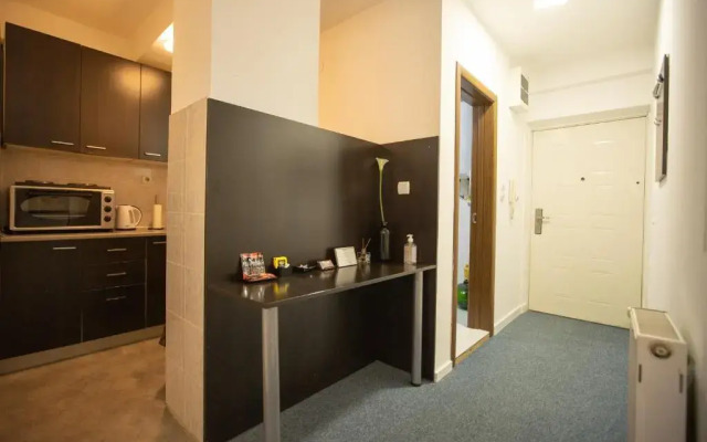 4 Rooms Apartments