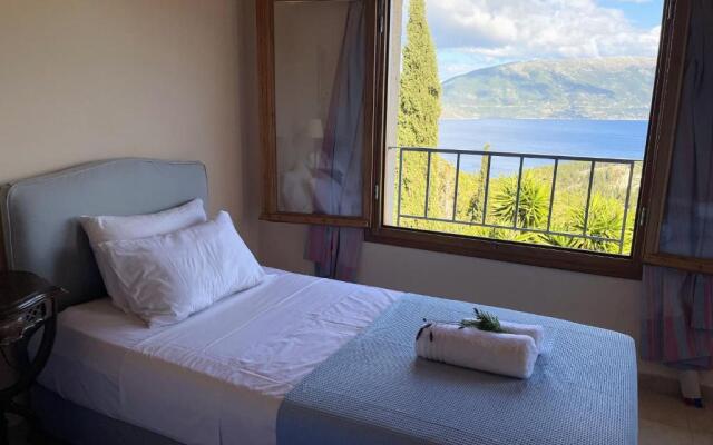 Villa Apollo up to 8px, 3km from Fiskardo