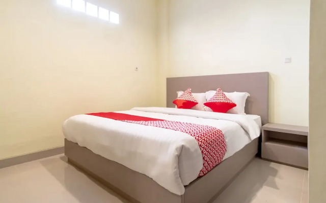 Bukit Toedjoeh Residence Syariah by OYO Rooms