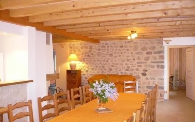 Gîte Chirassimont, 7 pièces, 14 personnes - FR-1-496-65