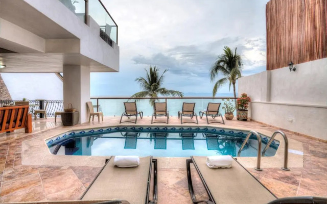 Vallarta Shores Beach Hotel