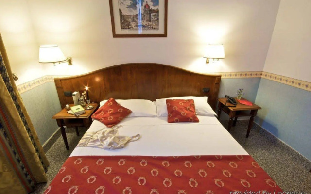 JO&JOE Roma Hotel