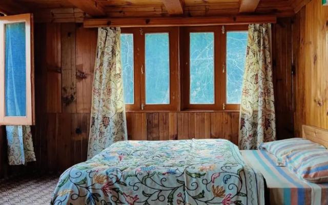 Bentes Lodge