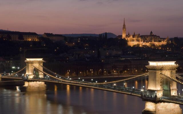 Sofitel Budapest Chain Bridge