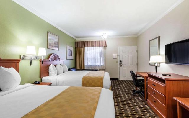 Motel 6 Tyler, TX