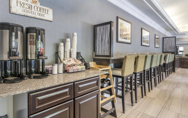 Best Western Plaza Inn