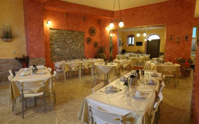 Antica Dimora Marinelli Cav Restaurant