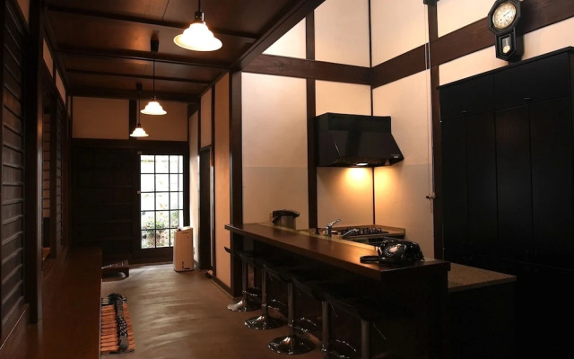 KAMIYASHIKI Private Hotel Self Check-in