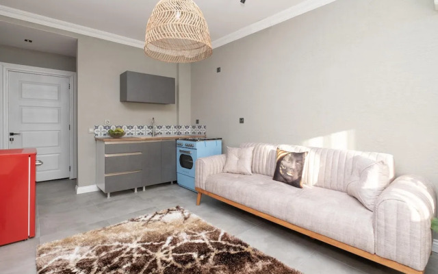Wolf Suites
