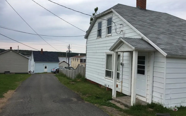 Island Breeze Accommodations