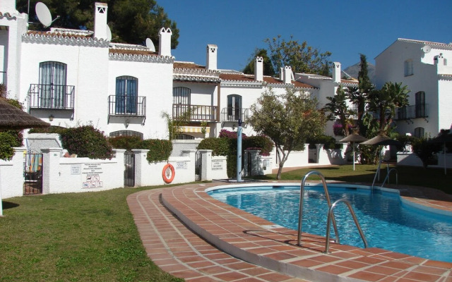 Casa UrbanizaciÃ³n Los Pinos 11