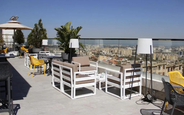 Golden Tulip Opera Alger
