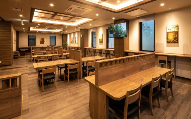 Hotel Route Inn Matsuyama-Katsuyama Dori